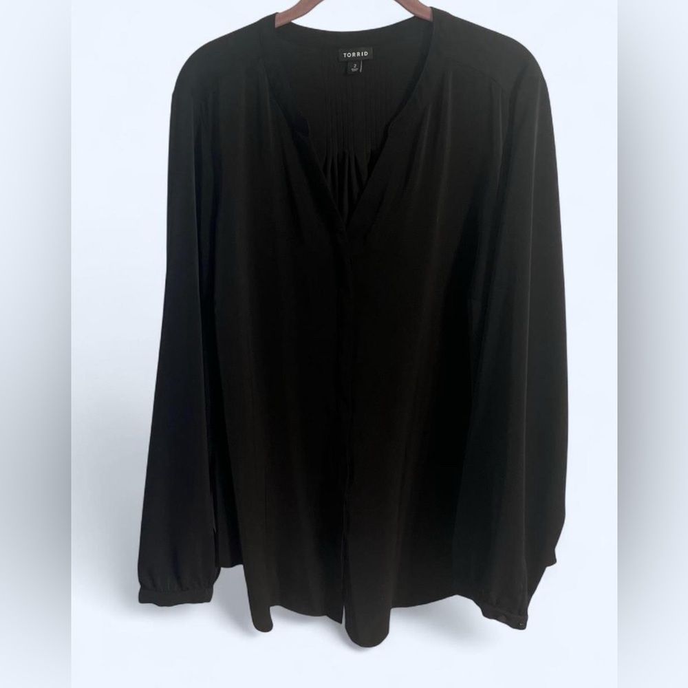 Torrid Plus Elegant Black Blouse 18/20
